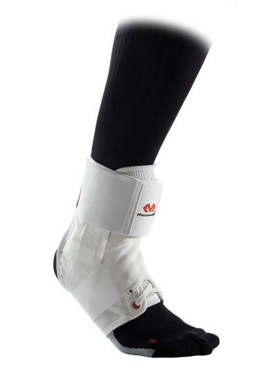 McDavid 195 Enkelbrace Wit