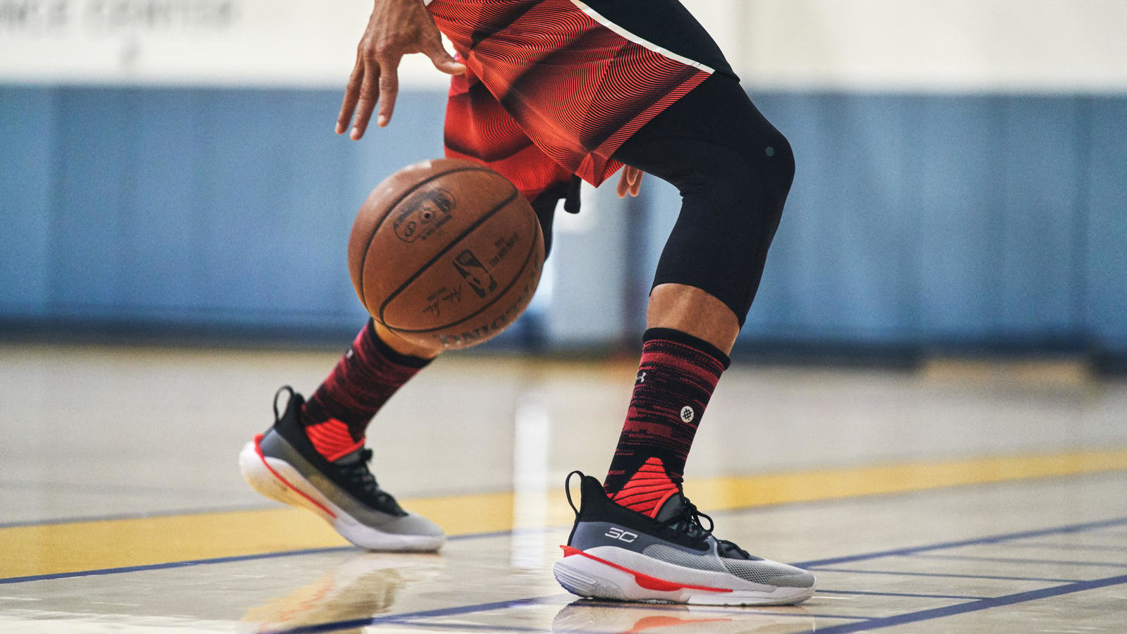 Stephen Curry-curry7-underarmour-court