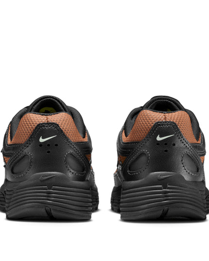 Nike P-6000 Sneaker Zwart / Oranje / Geel Fade
