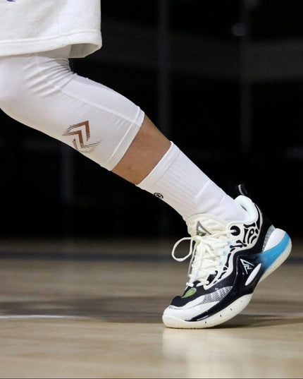 Rigorer AR2 Basketbalschoen Code Blue Skeleton