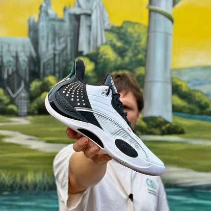 361 Degrees Team Joker ACE Basketballschuh Schwarz Weiß