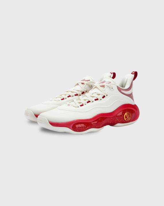 361 AG6 First Flight Red Zijaanzicht basketbalschoen rode zool en witte upper met gouden details