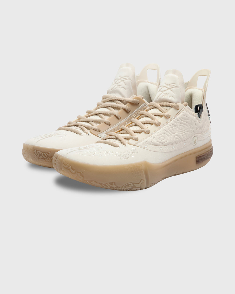361 Degrees Joker 1 GT Nikola Jokic Basketbalschoen Champagne