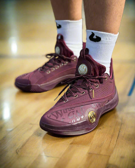 361 Degrees AG Zen VI Premium Basketbalschoen Wine