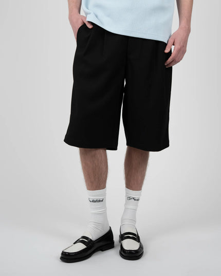 Prohibited Newport Pleated Shorts Zwart