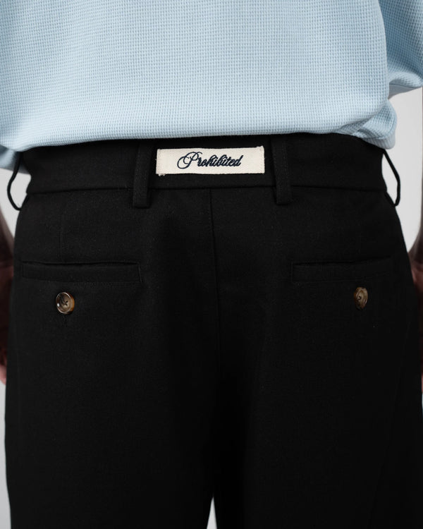 Prohibited Newport Pleated Shorts Zwart