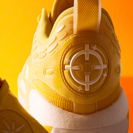 Rigorer AR2 Basketbalschoen Sunrise Close up van achterkant schoen/ hiel design detail foto