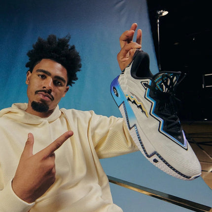 Anta KAI 2 Dallas Kyrie Irving Basketbalschoen