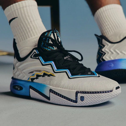 Anta KAI 2 Dallas Kyrie Irving Basketbalschoen