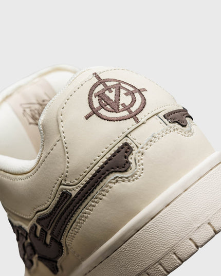 Akimbo Low Reverse Cappucchino achterkant