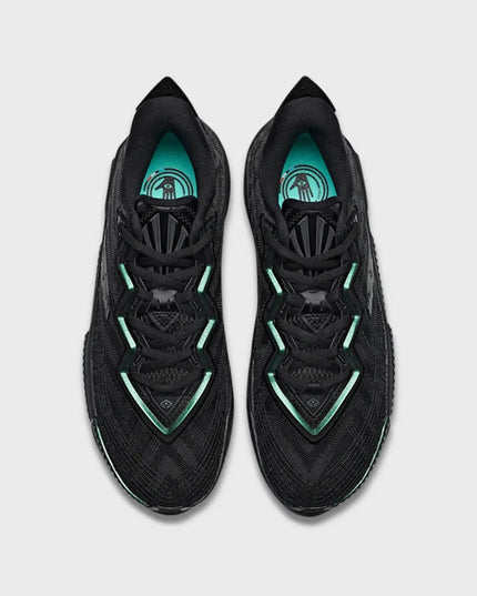 Anta KAI 2 Triple Black Kyrie Irving Basketbalschoen