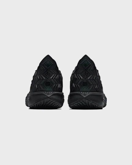 Anta KAI 2 Triple Black Kyrie Irving Basketbalschoen