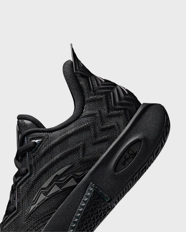 Anta KAI 2 Black Panther Kyrie Irving Basketbalschoen