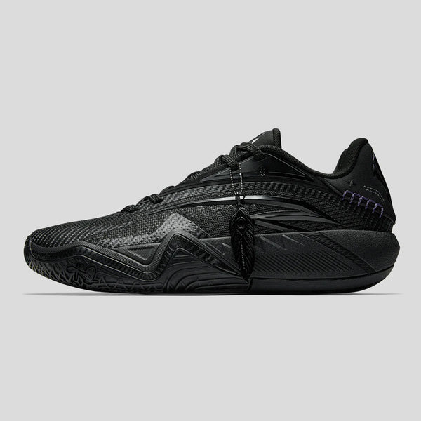 Anta KAI 3 Triple Black Kyrie Irving Basketbalschoen