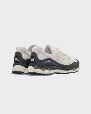 sics Gel NYC Sneaker Beige / Grijs achter