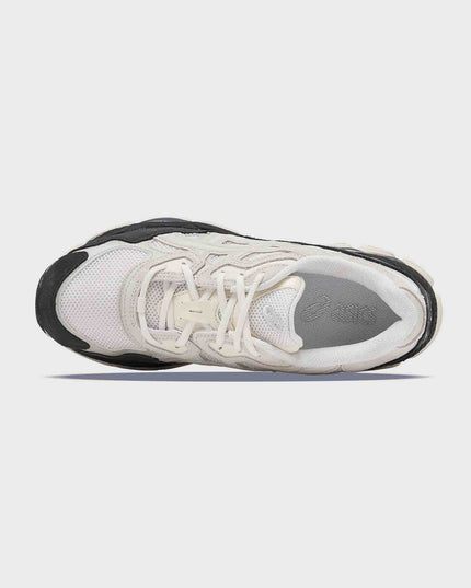 sics Gel NYC Sneaker Beige / Grijs bovenaanzicht