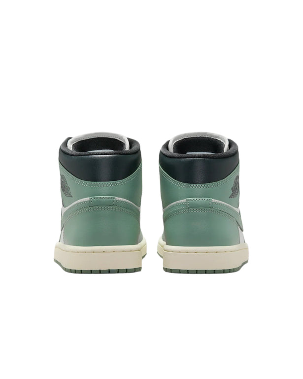 Air Jordan 1 Jade Smoke van de achterkant groen