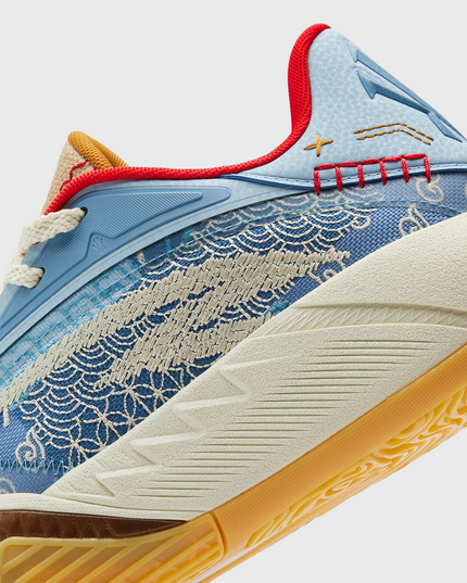 Anta KAI 3 Politics Patchwork detail zijkant