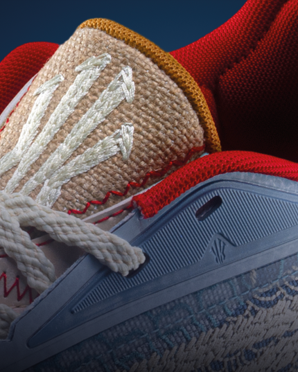 Anta KAI 3 Politics Patchwork bovenkant detail schoentong logo kyrie irving