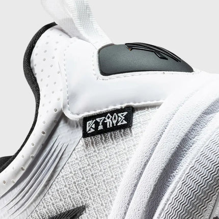 Chaussure de basket-ball Anta KAI 1 Team blanche