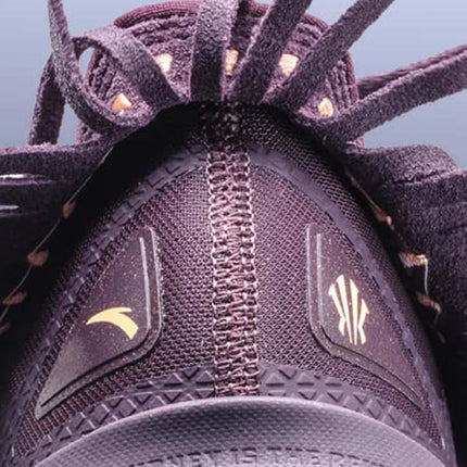 Anta KAI 1 Chief Hela Crown Jewel Basketbalschoen Paars cu achterkant detail foto aanzicht