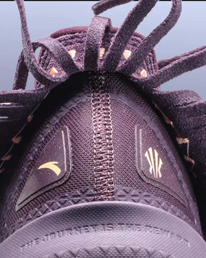 Anta KAI 1 Chief Hela Crown Jewel Basketbalschoen Paars cu achterkant detail foto aanzicht