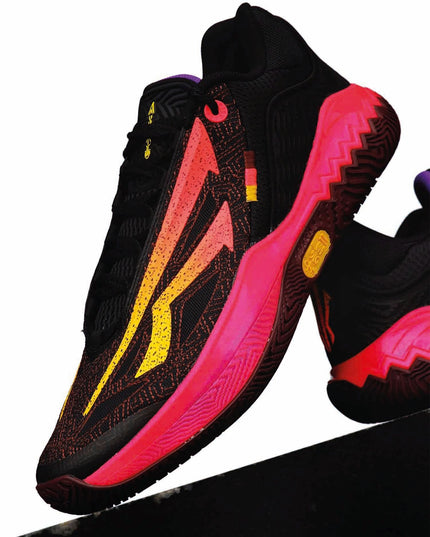 Anta KAI Speed 2 Blaze Zwart marketing