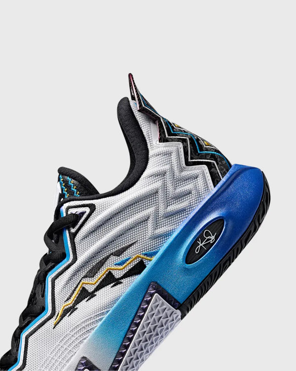 Anta KAI 2 Dallas Kyrie Irving Basketbalschoen