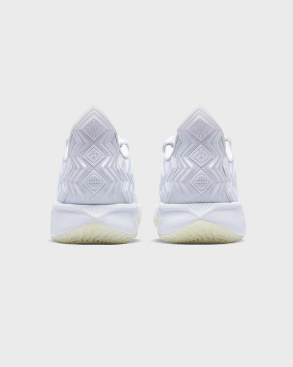 Anta KAI 2 The Moon Basketbalschoen Wit achteraanzicht