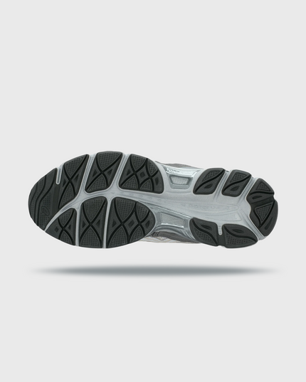 Asics Gel NYC Sneaker Cream White onderkant outsole grijs zwart