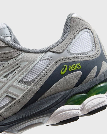 Asics Gel NYC Sneaker wit / Grijs achter cu