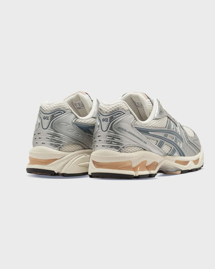 Asics Gel-Kayano 14 Sneaker Wit / Oranje achteraanzicht