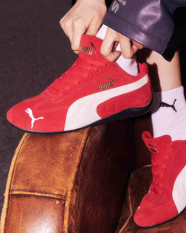 De Puma Speedcat OG Rood feet
