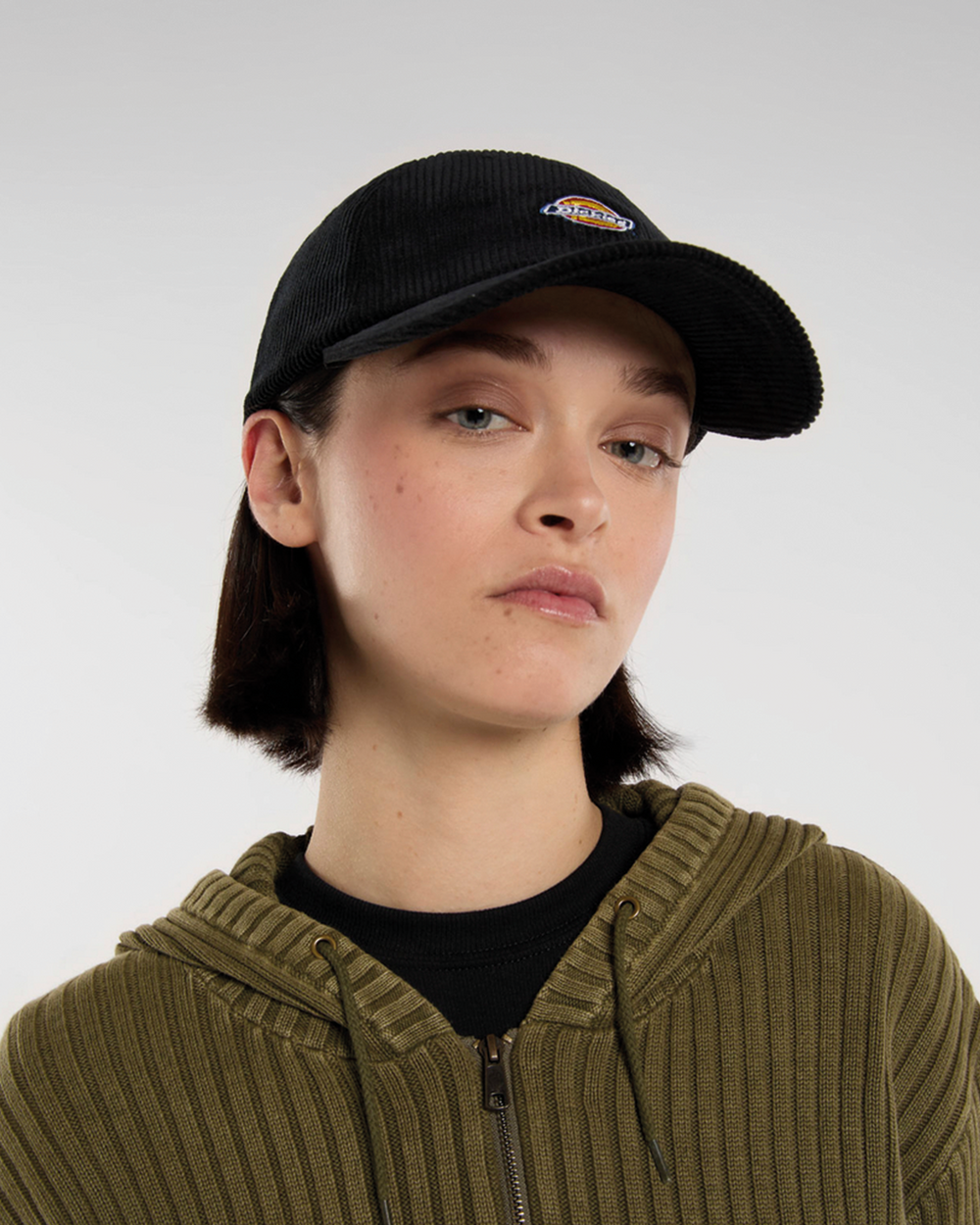 Dickies Hardwick Cap Corduroy Zwart Vooraanzicht 