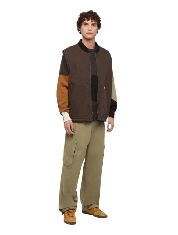 Dickies_gilet_bruin_achterkant_met_lijf