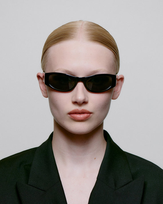 A.Kjærbede Gust zonnebril Black - gedragen, lookbook