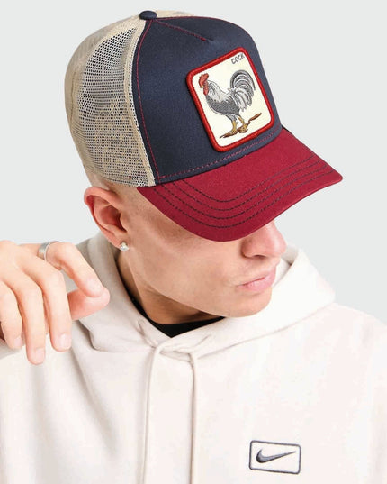 Goorin Rooster Trucker Cap Blauw/Rood zijaanzicht