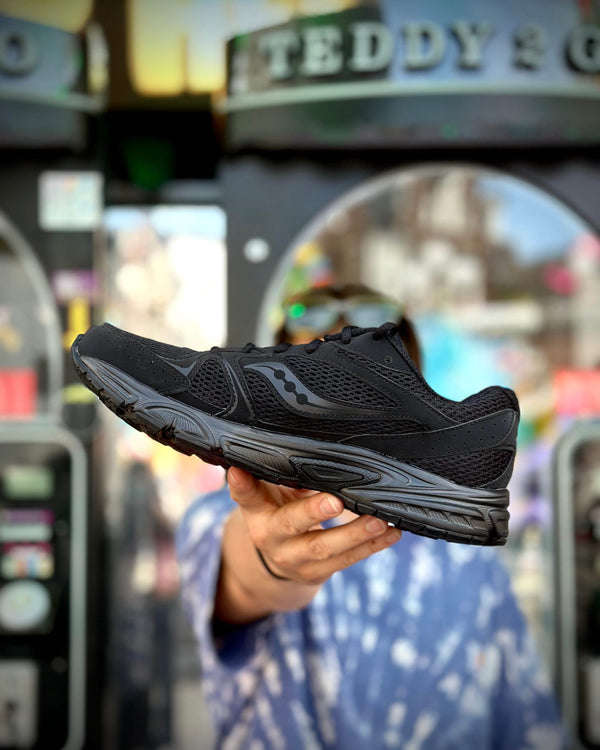 Saucony Ride Millennium Sneaker Black