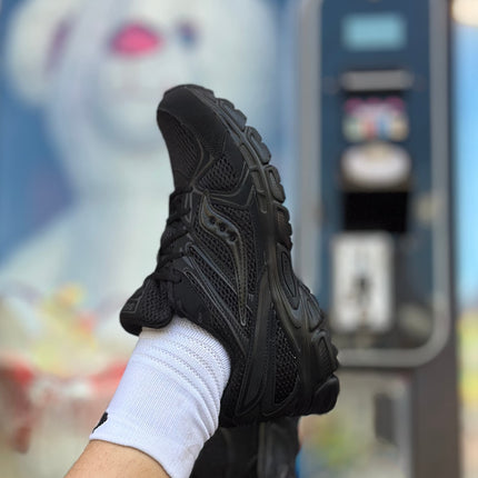 Baskets Saucony Ride Millennium noires