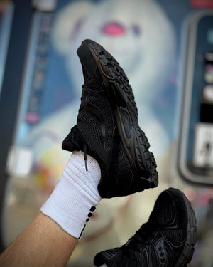 Saucony Ride Millennium Sneaker Black