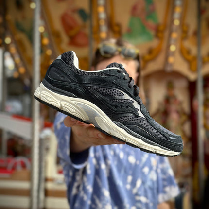 Saucony Progrid Omni 9 Sneaker Zwart