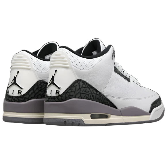 Jordan 3 Achterkant Cement Grey Wit met logo