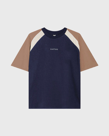 Kaotiko Lennox Cropped T-shirt Navy vooraanzicht logo kaotiko