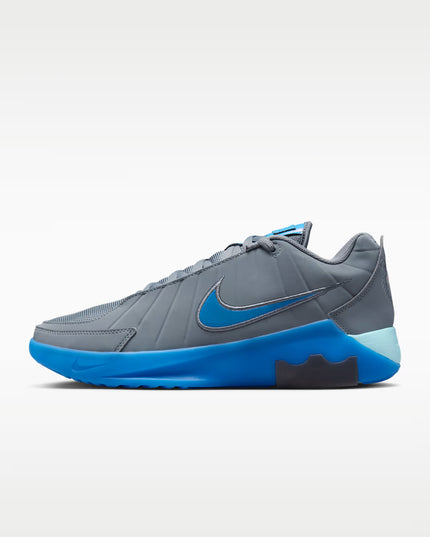 Nike LeBron Witness 9	Basketbalschoen Blauw