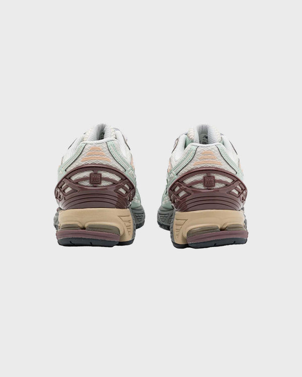 New Balance 1906 Sneaker Clay Ash Licorice