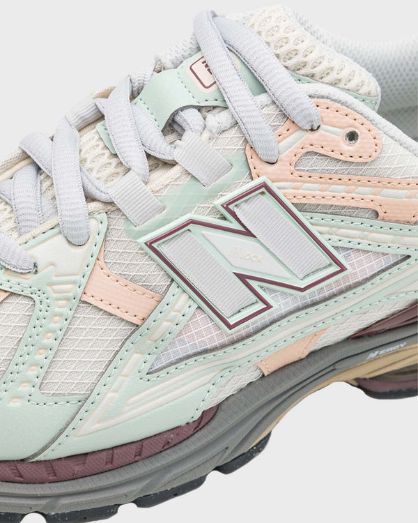 New Balance 1906 Sneaker Clay Ash Licorice