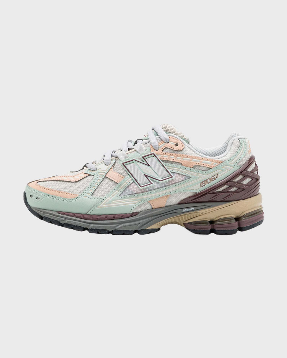 New Balance 1906 Sneaker Clay Ash Licorice