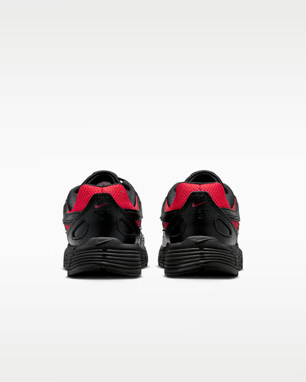 Nike P-6000 Sneaker Zwart / Blauw / Rood Fade