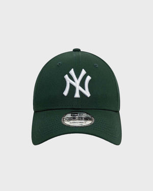 New York Yankees League Essential 9Forty Adjustable Cap Green 