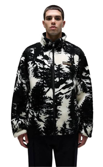 NapapijriTeddyArgientJasZwartWitmodelvoorkant2